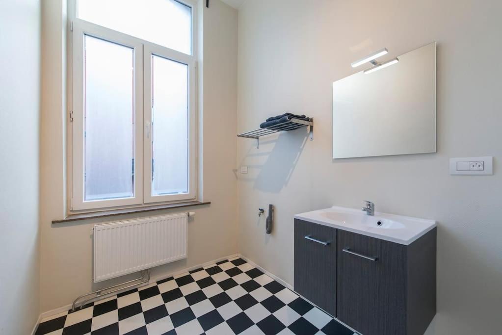 Joli Appartement 2 Chambres A Liege Luaran gambar